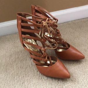 Tan lace up shoe